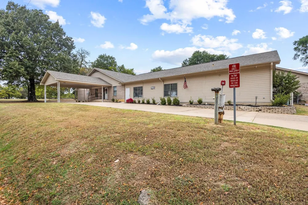 1905 E Price Street #A Paris, TX 75460