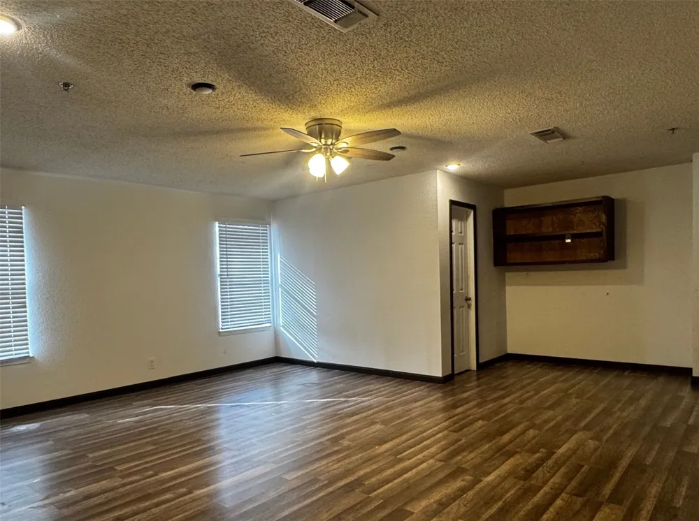 1905 E Price Street #A Paris, TX 75460