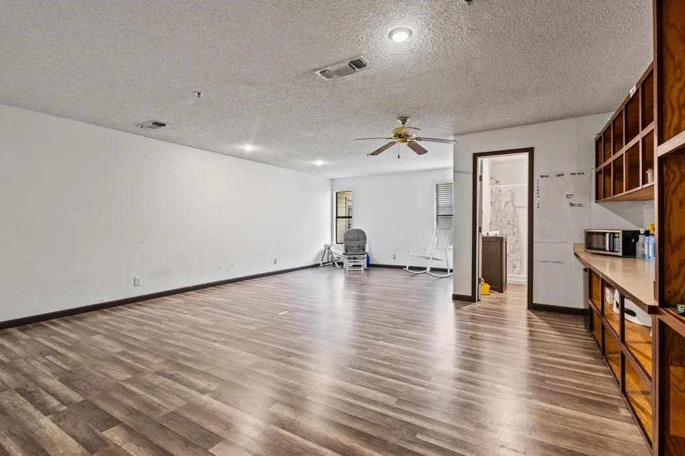 1905 E Price Street #A Paris, TX 75460