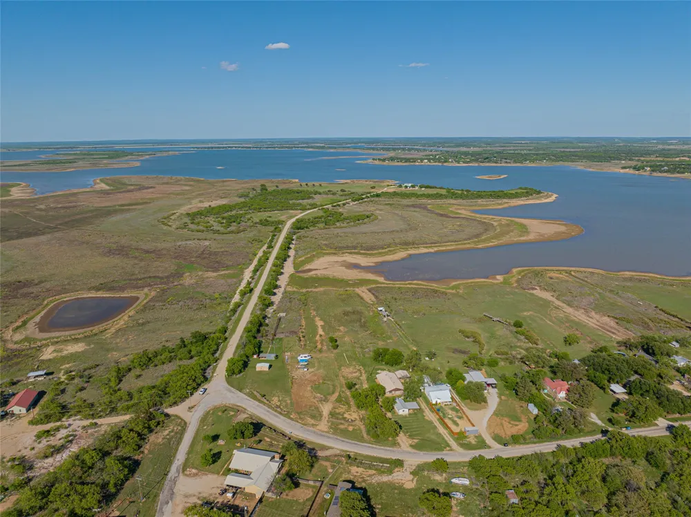 674 Water District Road 214 Breckenridge, TX 76424
