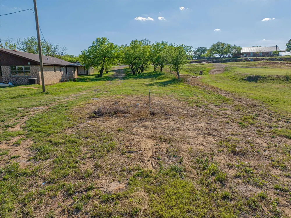 674 Water District Road 214 Breckenridge, TX 76424