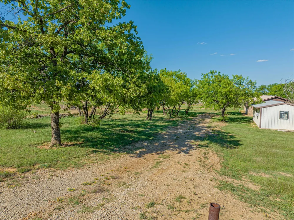 674 Water District Road 214 Breckenridge, TX 76424