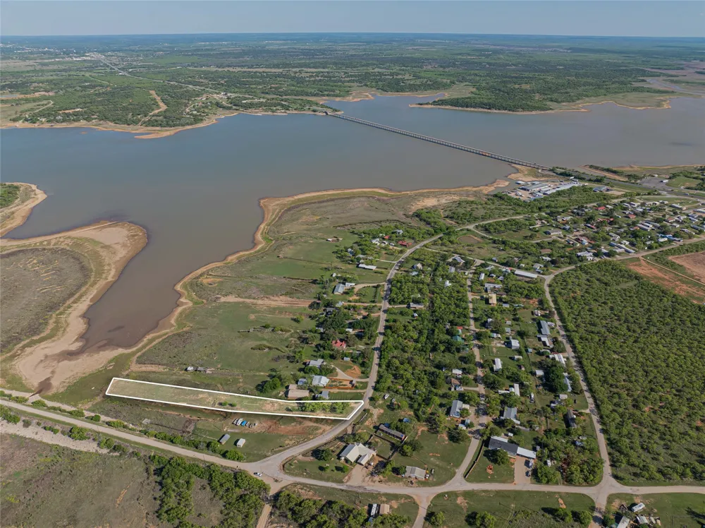 674 Water District Road 214 Breckenridge, TX 76424