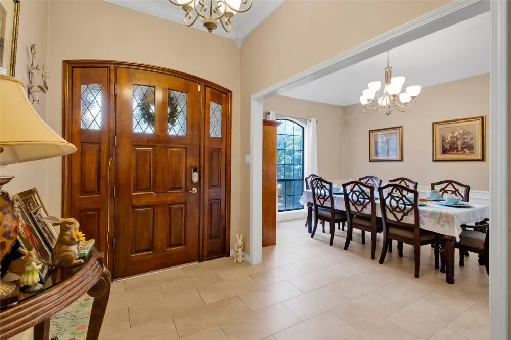 902 Kingsbury Court Longview, TX 75604