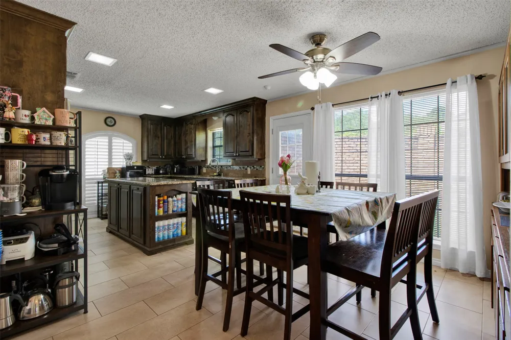 902 Kingsbury Court Longview, TX 75604