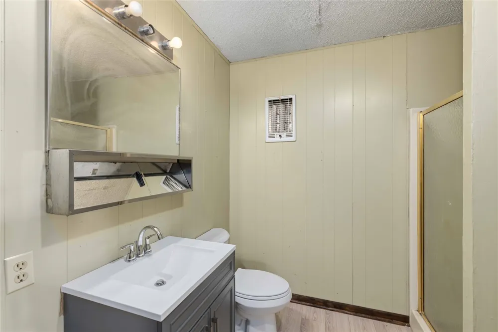 900 W 2nd Street Coleman, TX 76834