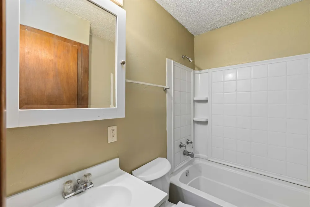 900 W 2nd Street Coleman, TX 76834