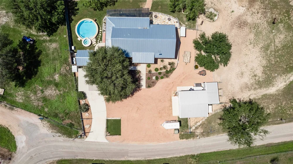 217 County Rd. 102 San Saba, TX 76877