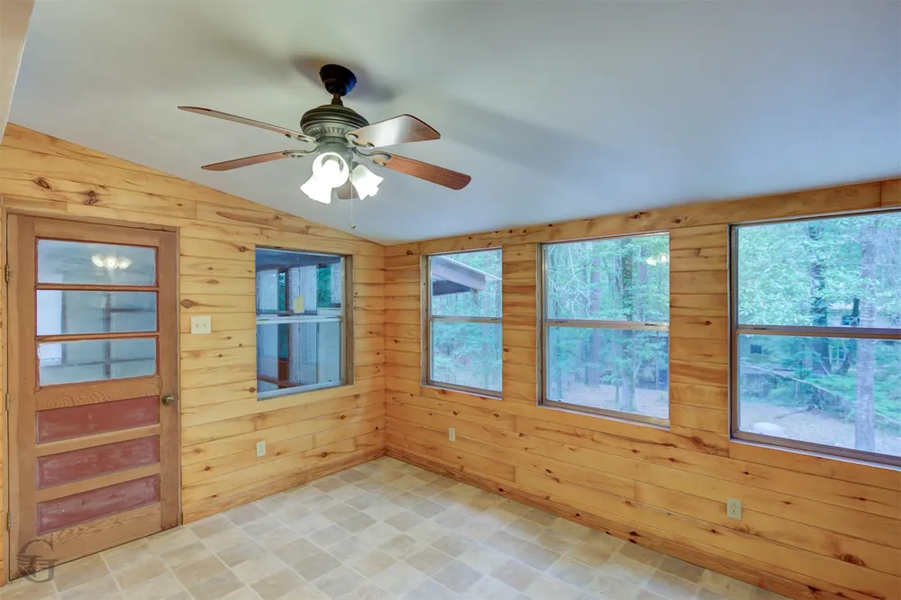 1267 Johnson Road Doyline, LA 71023