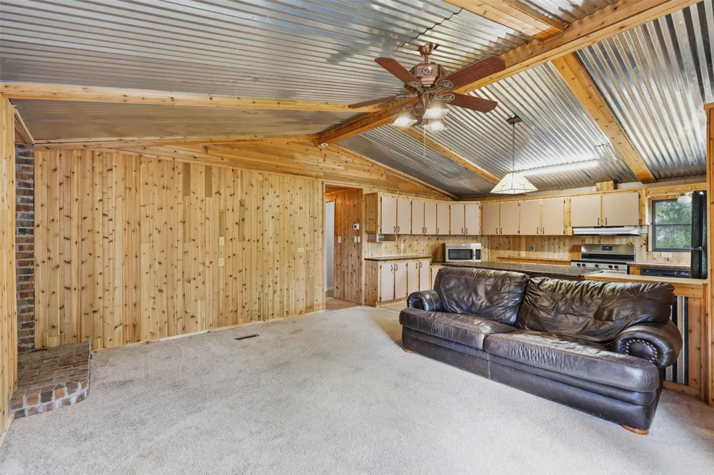 591 Mcfarland Lane Weatherford, TX 76088