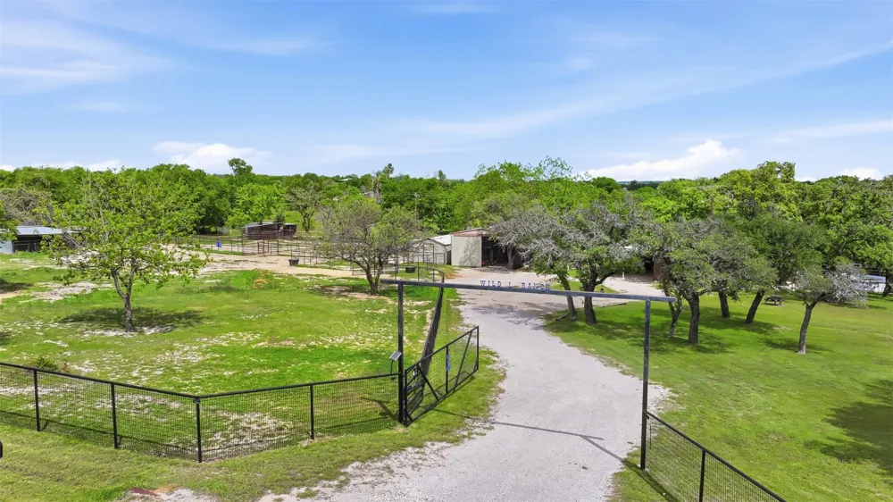 591 Mcfarland Lane Weatherford, TX 76088
