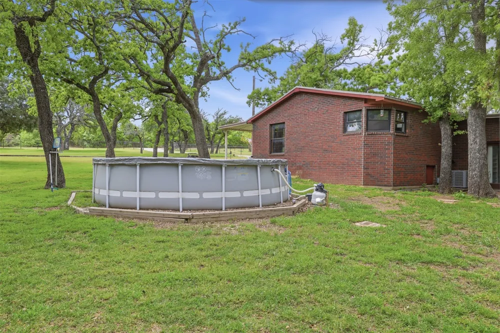 591 Mcfarland Lane Weatherford, TX 76088