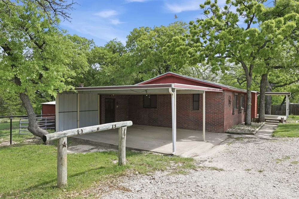 591 Mcfarland Lane Weatherford, TX 76088