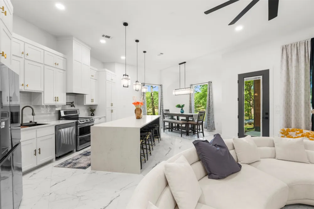 265 Shadow Oaks Streetman, TX 75859