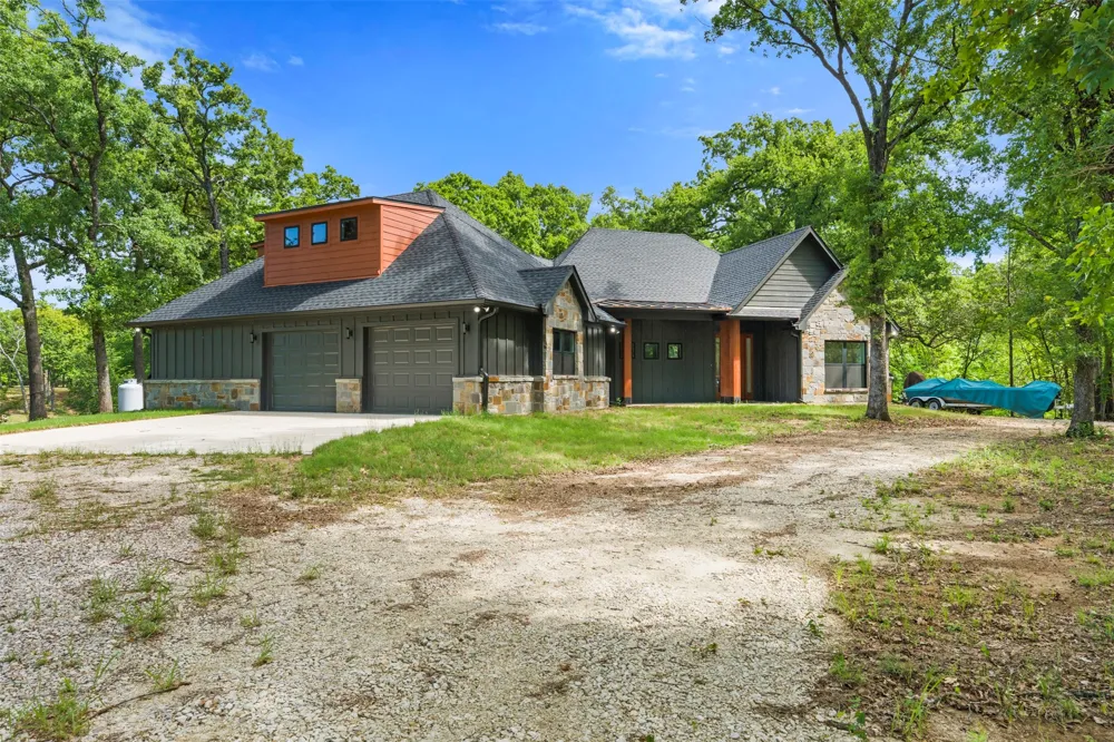 265 Shadow Oaks Streetman, TX 75859