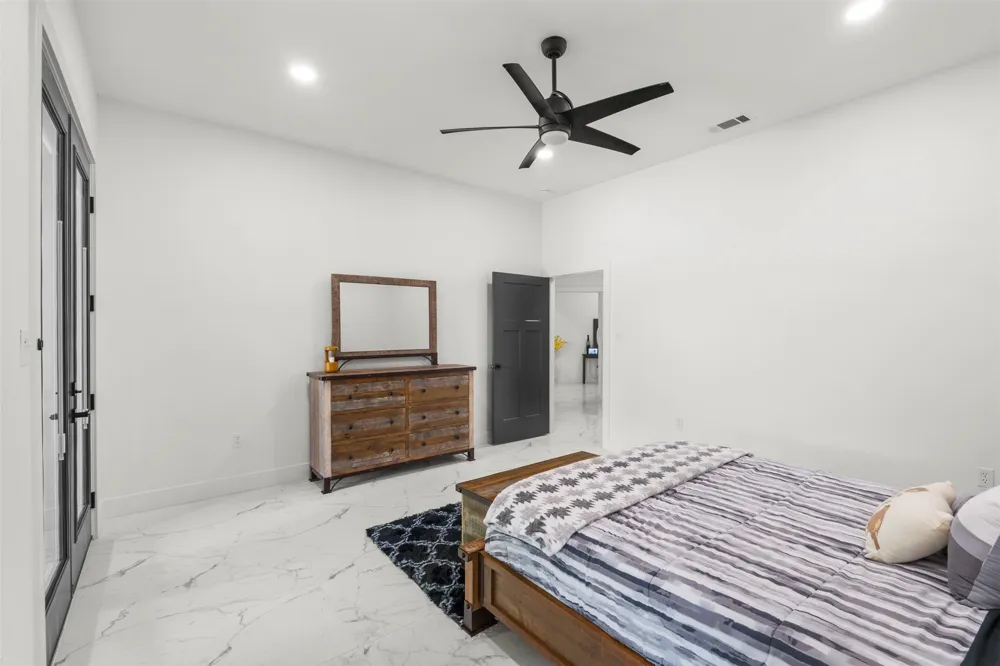 265 Shadow Oaks Streetman, TX 75859