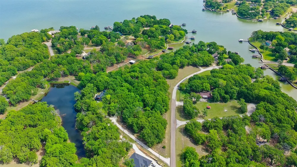 265 Shadow Oaks Streetman, TX 75859