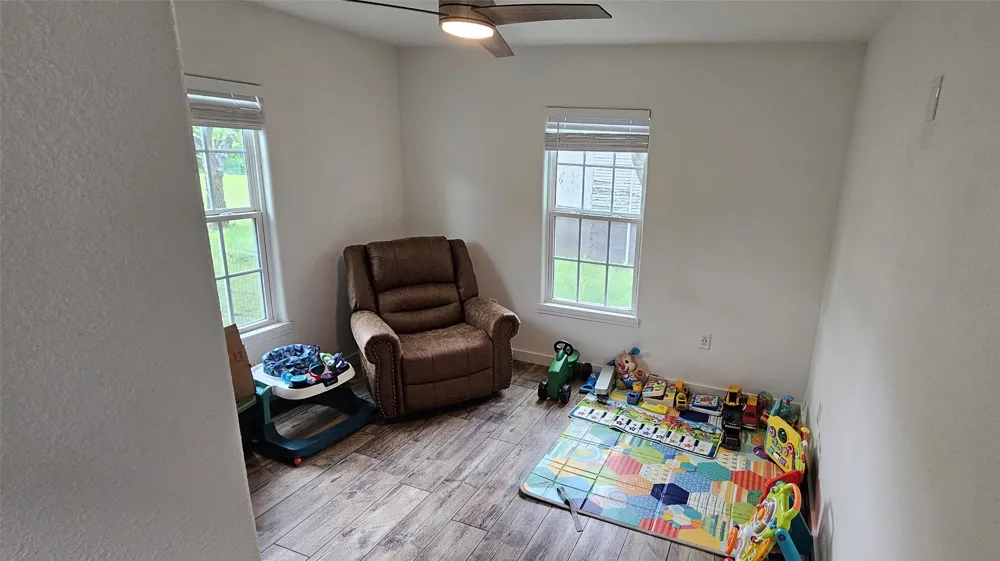 225 S Avenue D Cross Plains, TX 76443