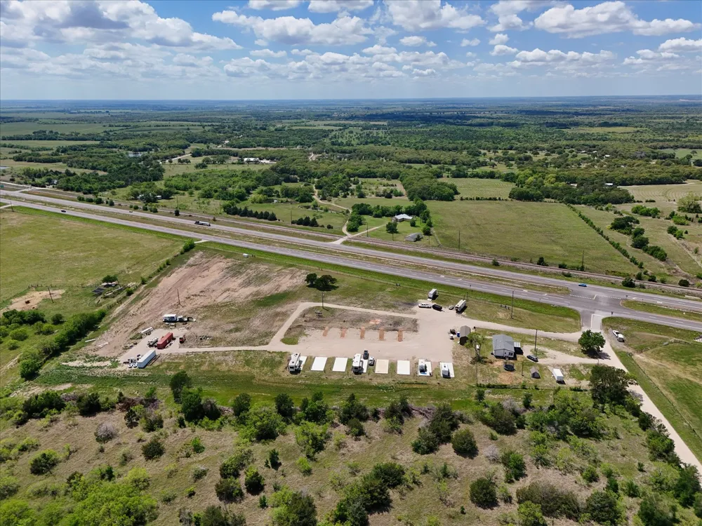 114 CR 119 Riesel, TX 76682