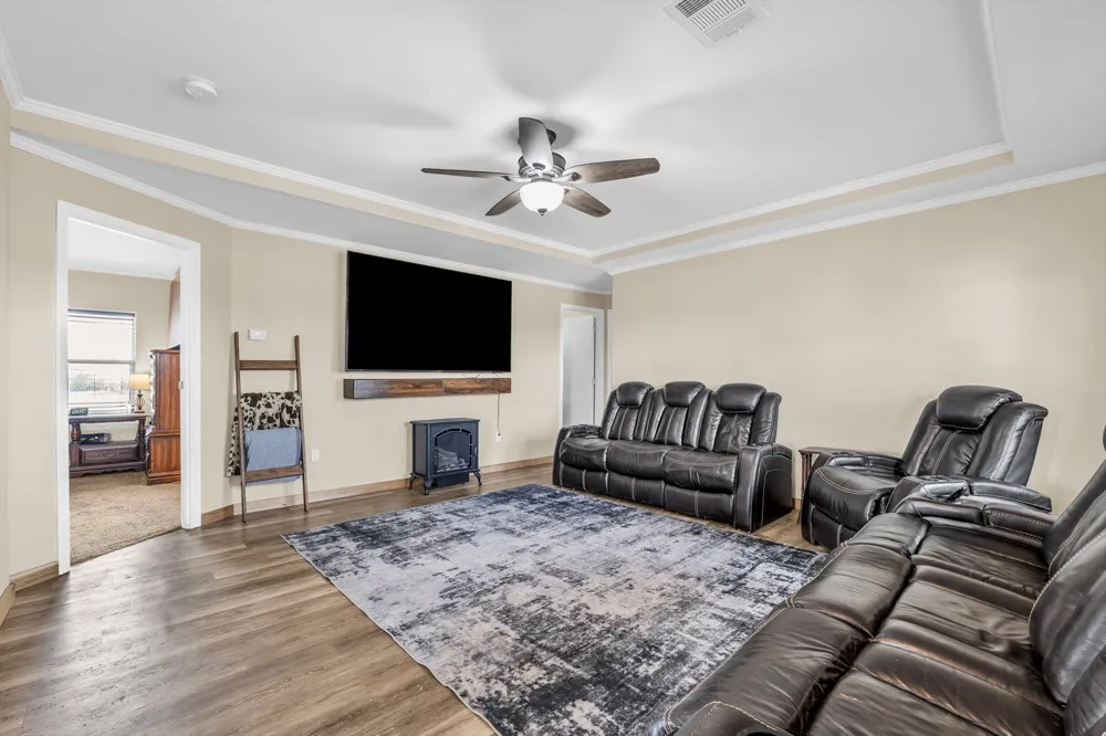 114 CR 119 Riesel, TX 76682
