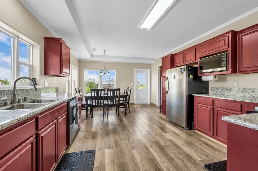 114 CR 119 Riesel, TX 76682