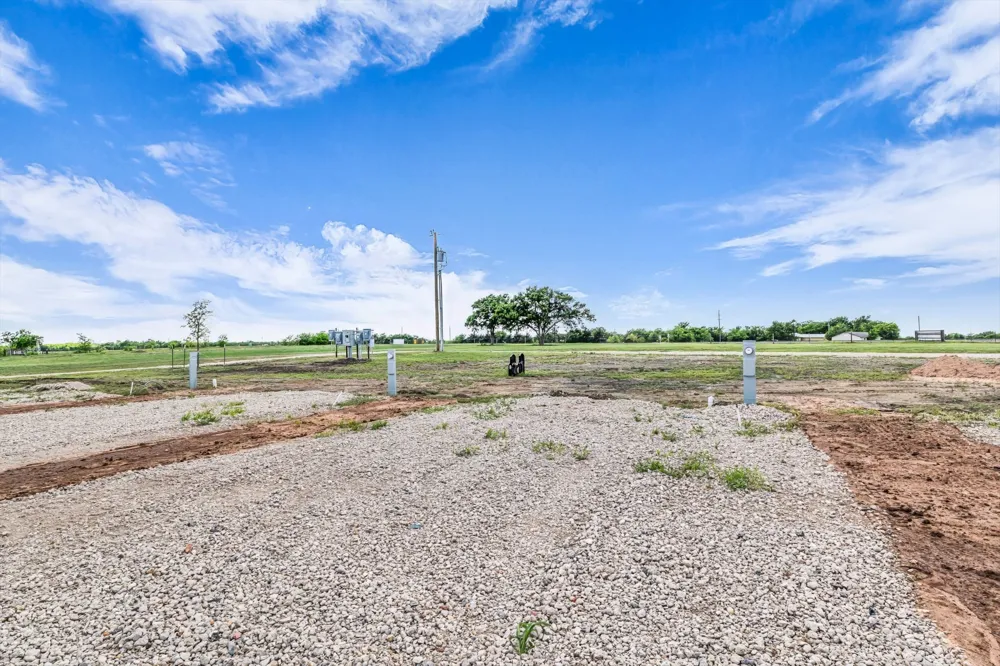 114 CR 119 Riesel, TX 76682