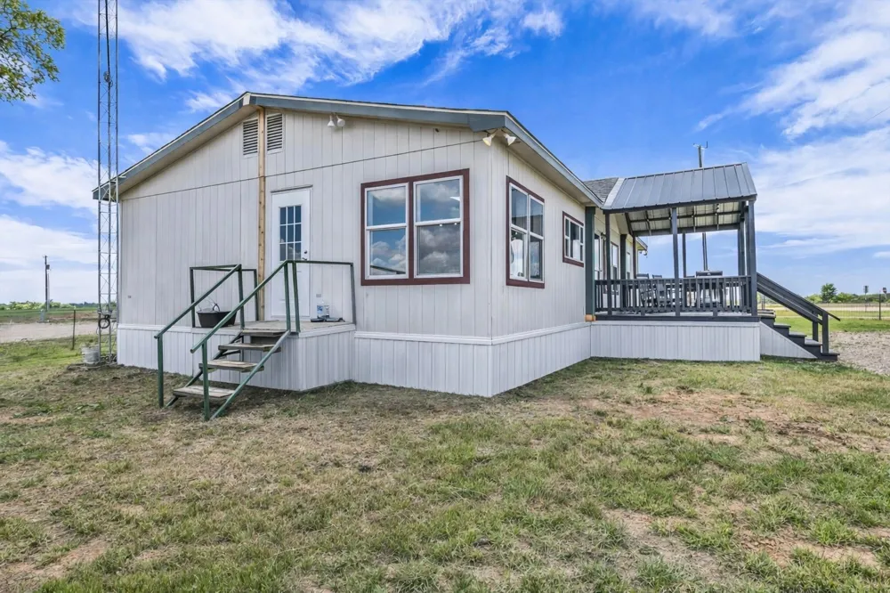 114 CR 119 Riesel, TX 76682