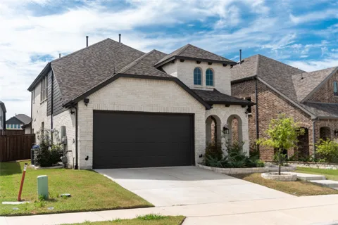 3122 Wind Knot Way
