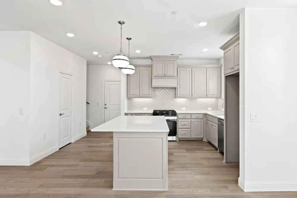 1200 Armstrong The Colony, TX 75056