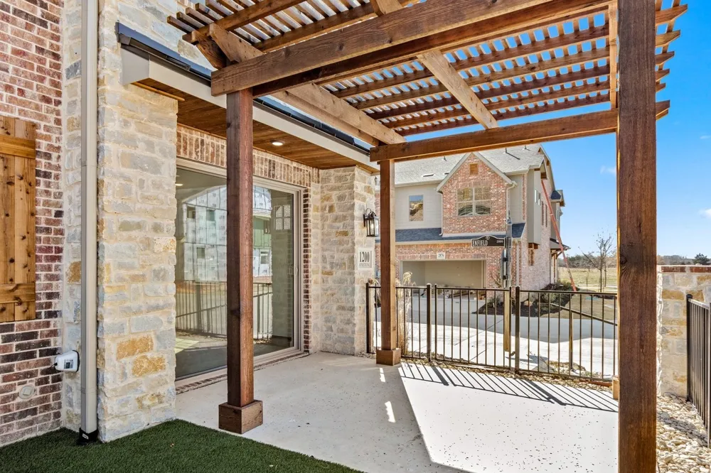 1200 Armstrong The Colony, TX 75056