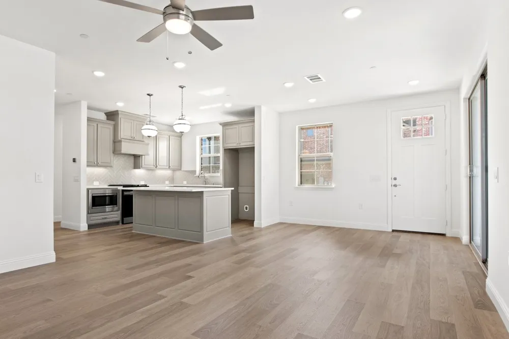 1200 Armstrong The Colony, TX 75056