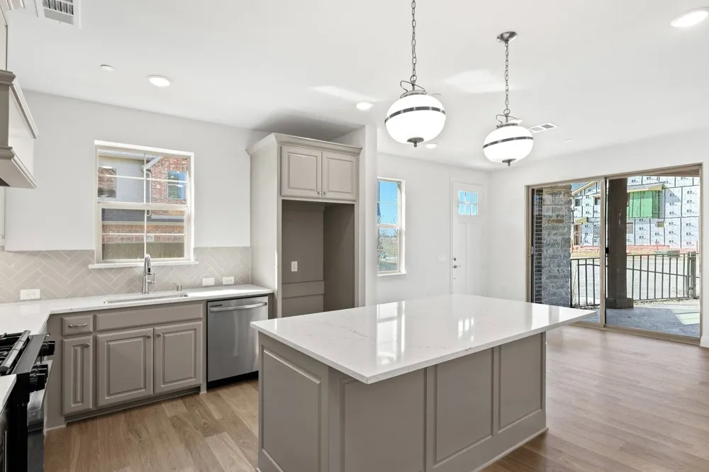 1200 Armstrong The Colony, TX 75056