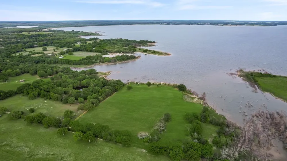1125 County Road 2670 #Lot 2 Telephone, TX 75488