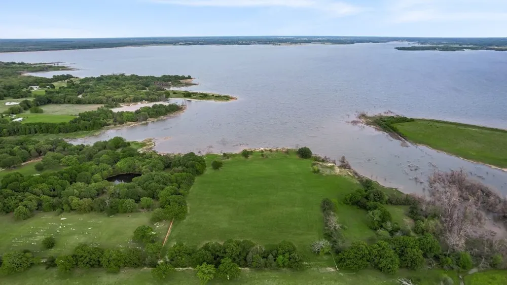 1125 County Road 2670 #Lot 1 Telephone, TX 75488