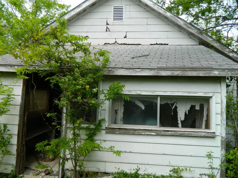 402 W Fannin Street Leonard, TX 75452