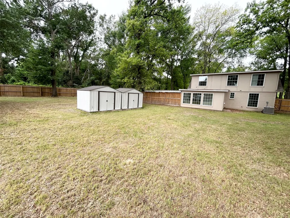 921 Bradleys Bend Tool, TX 75143