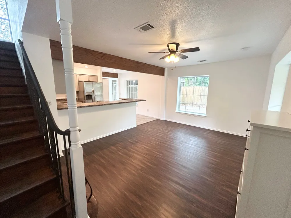 921 Bradleys Bend Tool, TX 75143