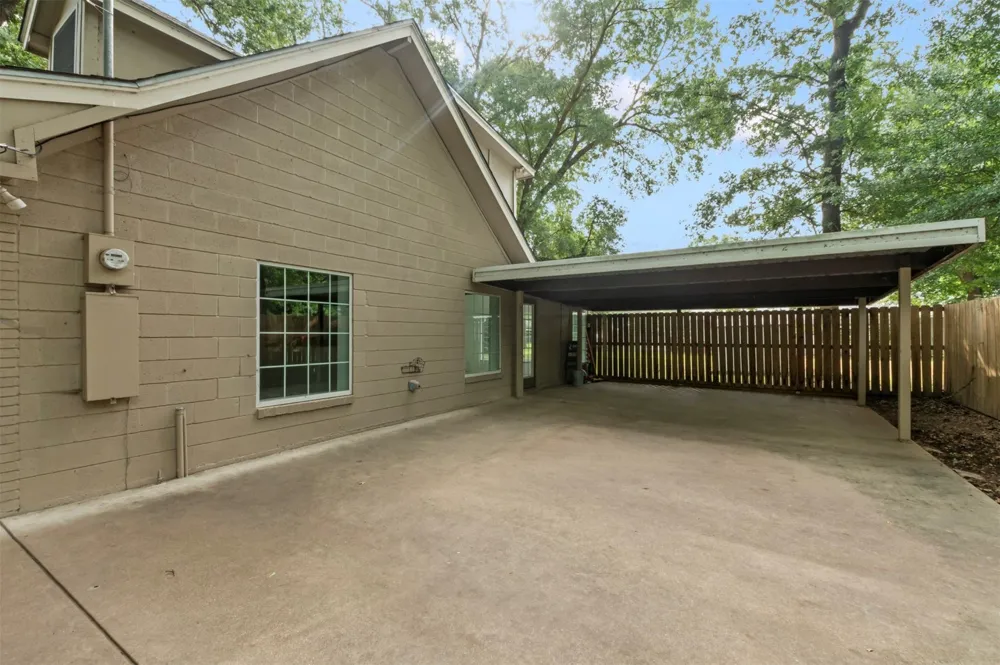 921 Bradleys Bend Tool, TX 75143