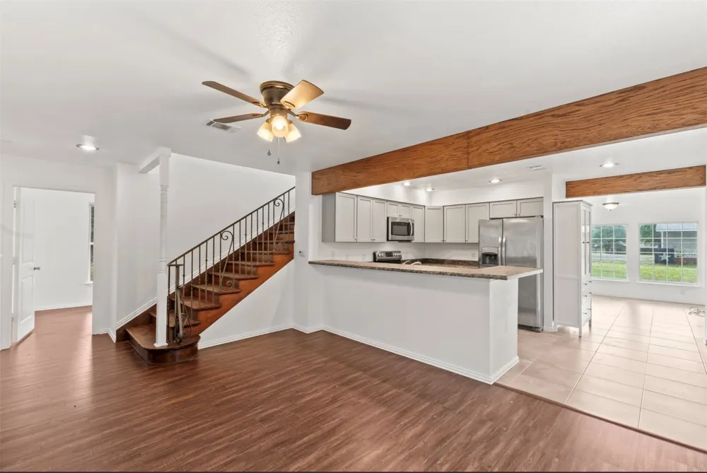 921 Bradleys Bend Tool, TX 75143