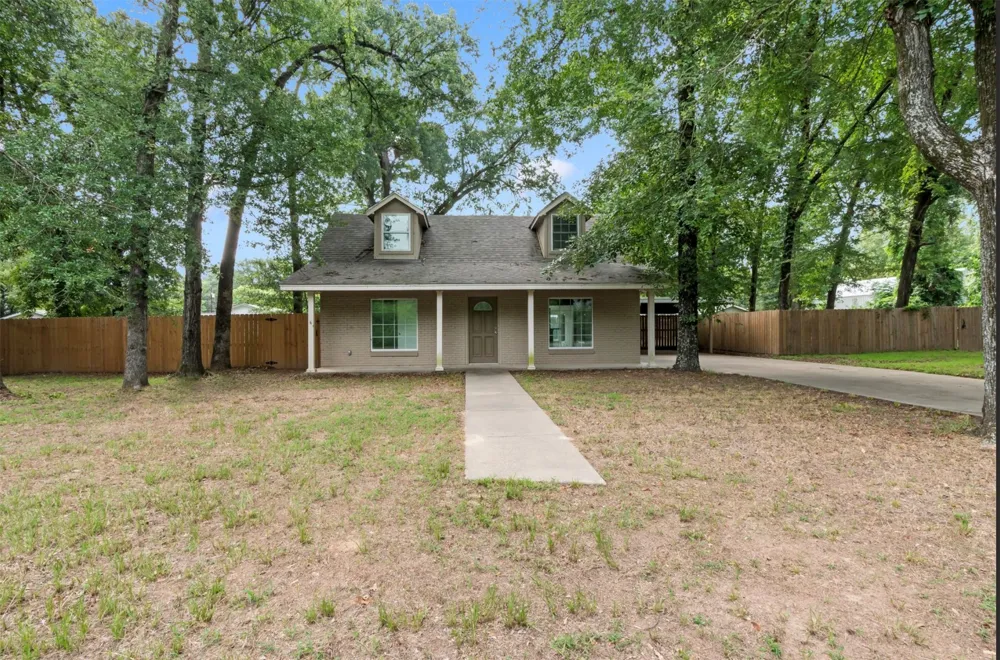 921 Bradleys Bend Tool, TX 75143