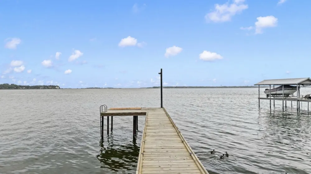 921 Bradleys Bend Tool, TX 75143