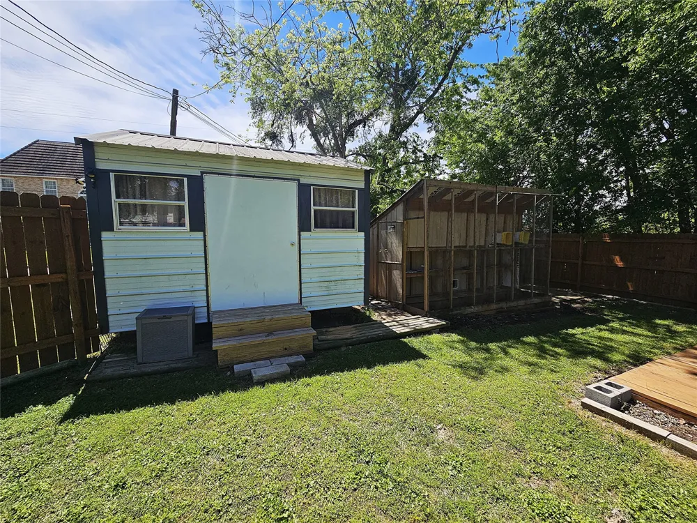 508 S Ross Avenue Mexia, TX 76667