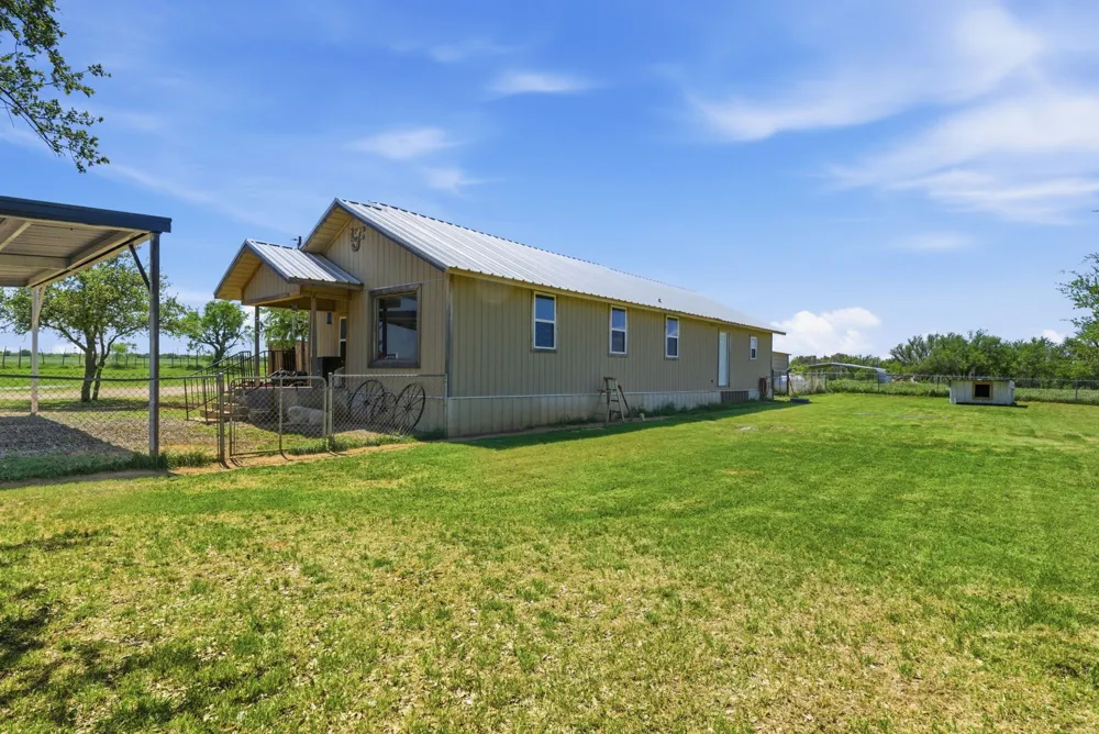 200 Strother Road Newcastle, TX 76372