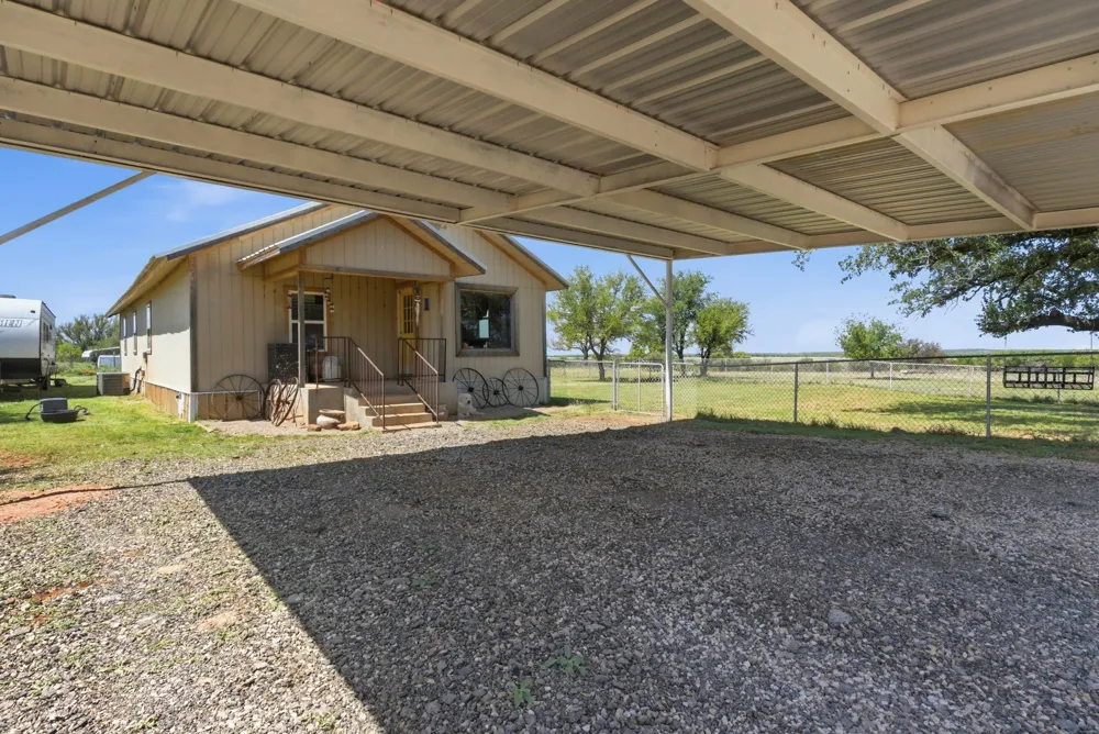 200 Strother Road Newcastle, TX 76372
