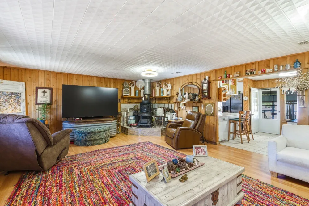 200 Strother Road Newcastle, TX 76372