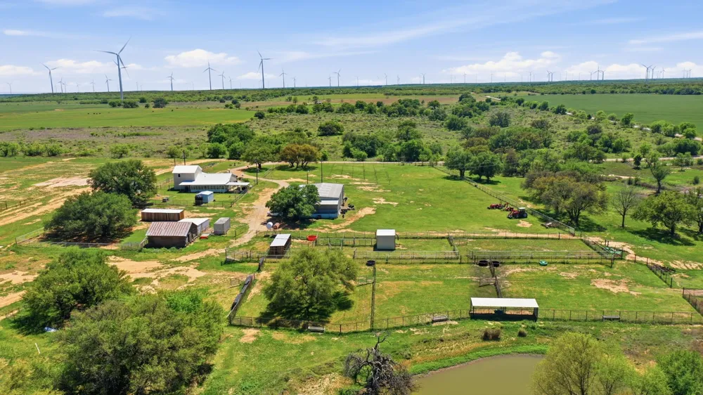 200 Strother Road Newcastle, TX 76372