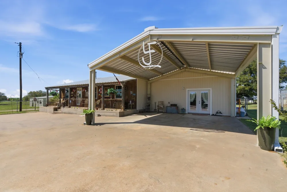 200 Strother Road Newcastle, TX 76372