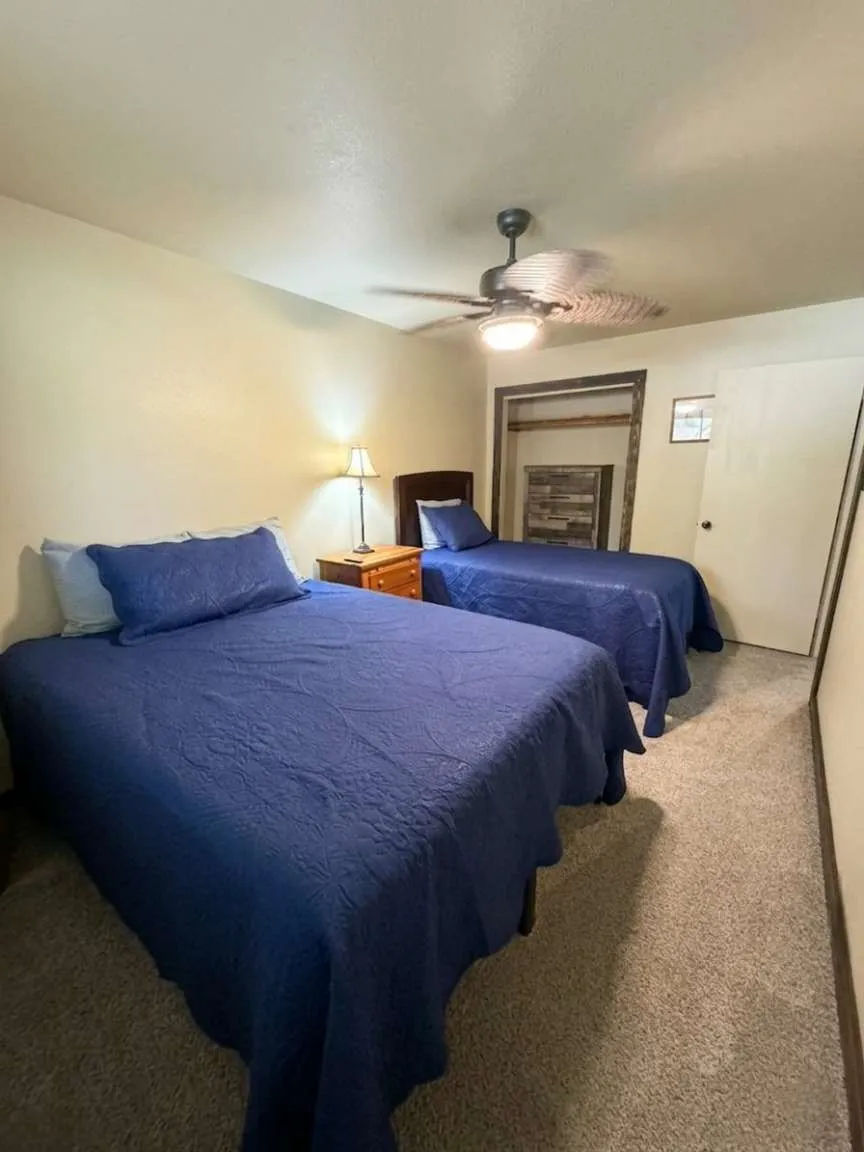 862 Lakeshore Drive Brookeland, TX 75931