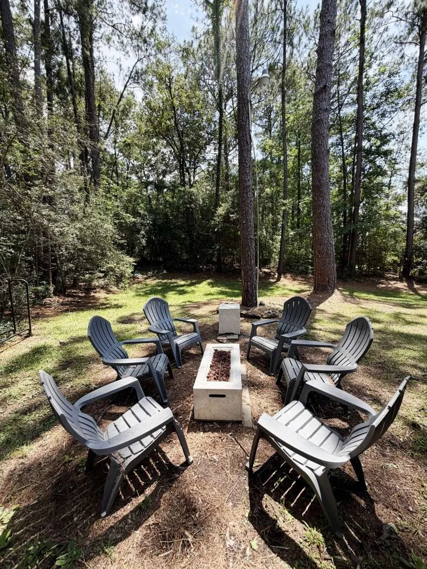 862 Lakeshore Drive Brookeland, TX 75931