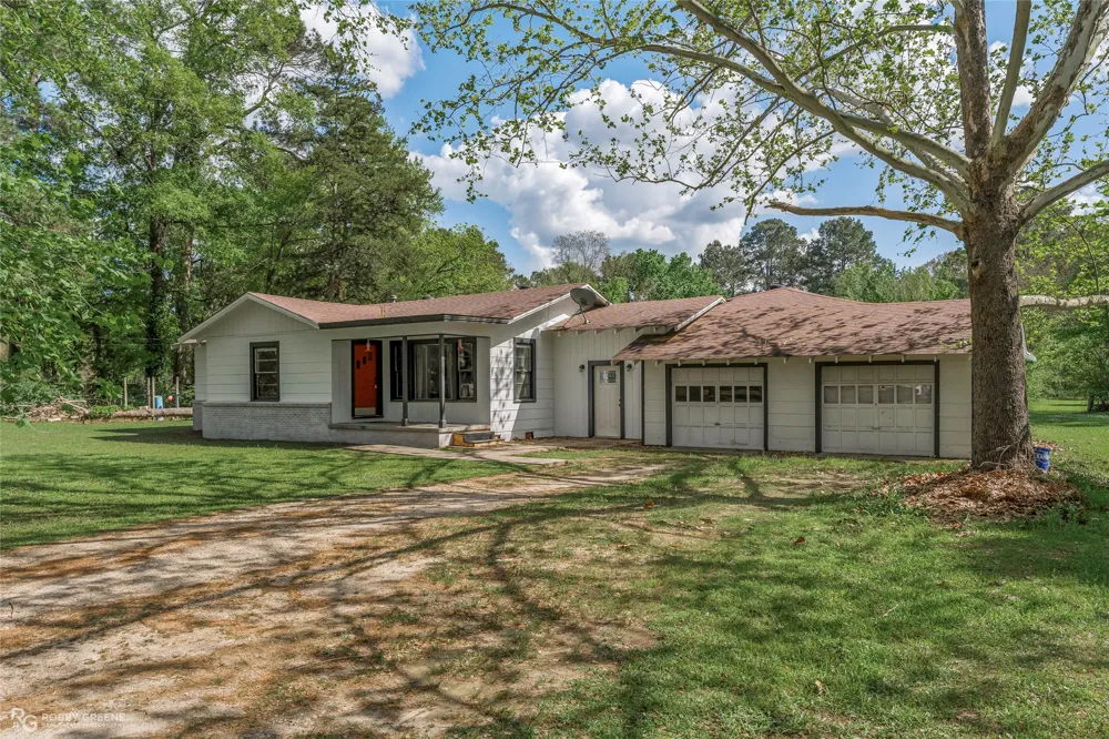 5725 Harper Road Keithville, LA 71047